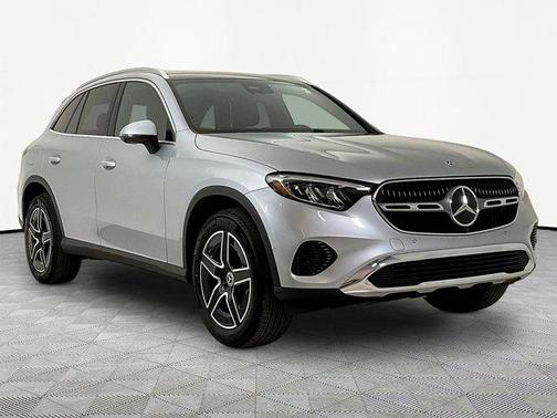 Cirrus Silver Metallic 2026 Mercedes-Benz GLC 300 Base 4MATIC