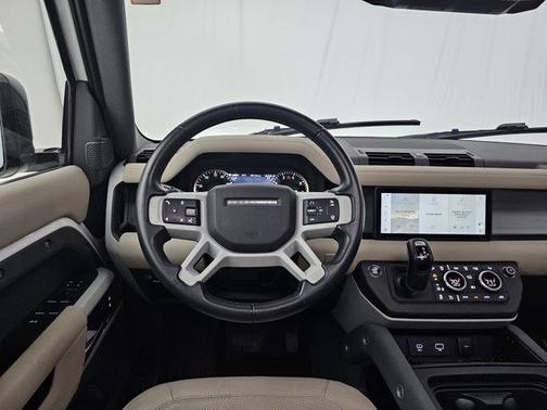2023 Land Rover Defender 110 S