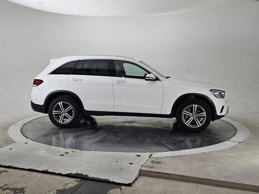2022 Mercedes-Benz GLC 300 Base 4MATIC