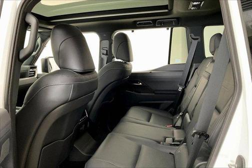 Eminent White Pearl 2024 Lexus GX 550 Luxury