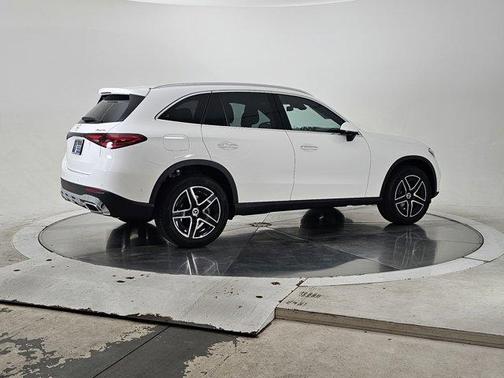 2026 Mercedes-Benz GLC 300 Base 4MATIC