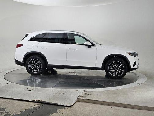 2026 Mercedes-Benz GLC 300 Base 4MATIC