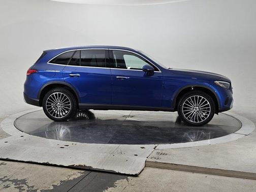 2026 Mercedes-Benz GLC 300 Base 4MATIC