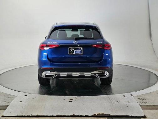 2026 Mercedes-Benz GLC 300 Base 4MATIC