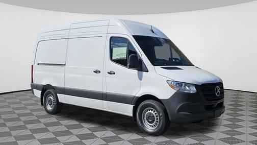 2025 Mercedes-Benz Sprinter 2500 Standard Roof
