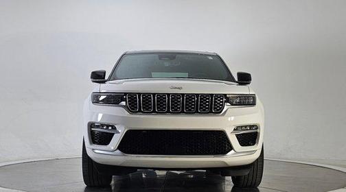 2023 Jeep Grand Cherokee Summit