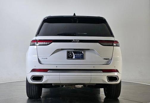 2023 Jeep Grand Cherokee Summit