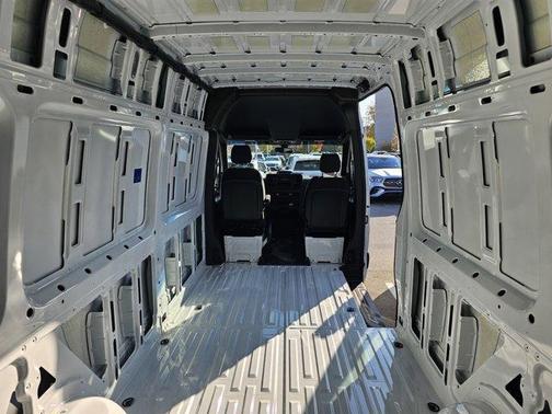 2025 Mercedes-Benz Sprinter 2500 170 WB High Roof Extended Cargo