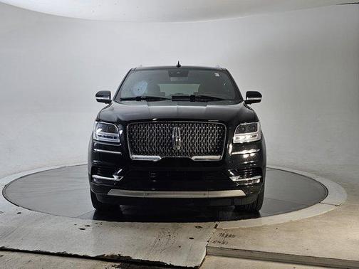 2019 Lincoln Navigator L Select