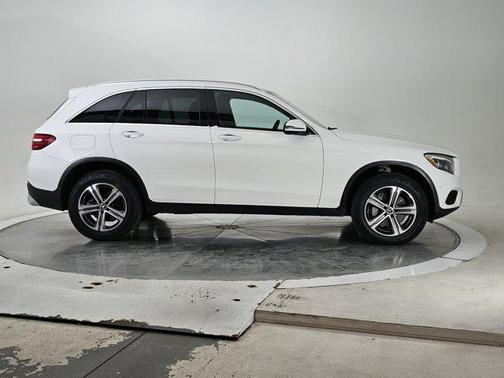 2018 Mercedes-Benz GLC 300 Base 4MATIC