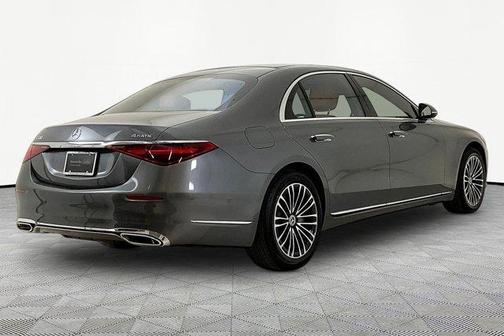 Selenite Gray Metallic 2023 Mercedes-Benz S-Class S 500 4MATIC