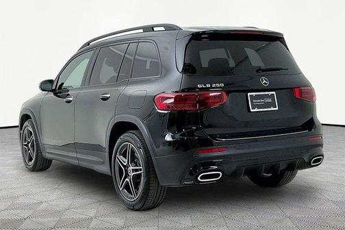 Midnight Black 2024 Mercedes-Benz GLB 250 Base