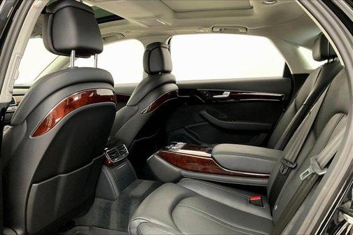 Phantom Black Pearl 2014 Audi A8 L 3.0T