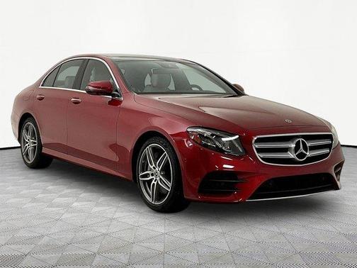 designo Cardinal Red Metallic 2019 Mercedes-Benz E-Class E 300