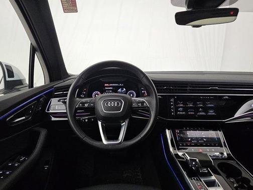 2022 Audi Q7 55 Prestige