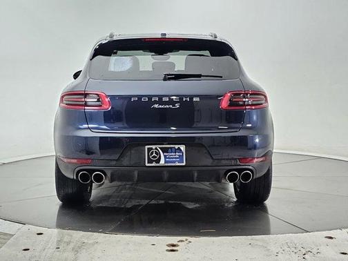 2017 Porsche Macan S