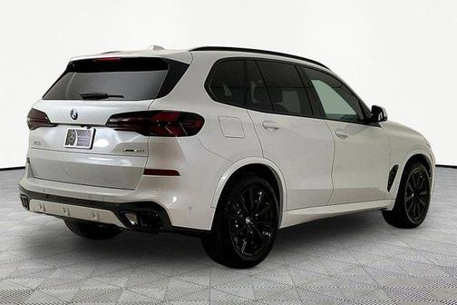 Mineral White Metallic 2026 BMW X5 xDrive40i