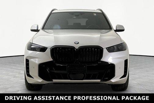 Mineral White Metallic 2026 BMW X5 xDrive40i