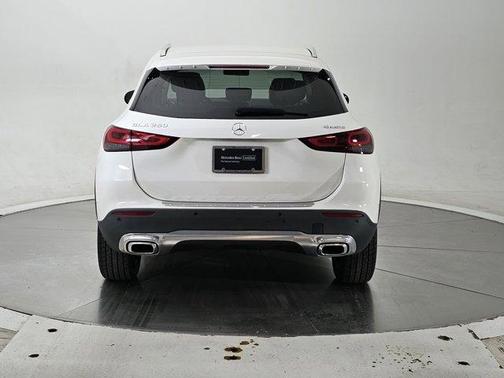 2021 Mercedes-Benz GLA 250 Base 4MATIC