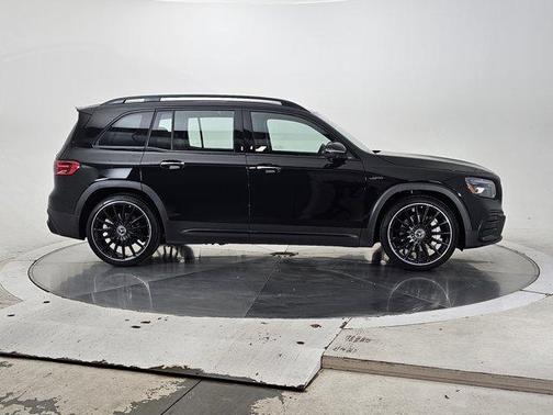 2025 Mercedes-Benz AMG GLB 35 Base