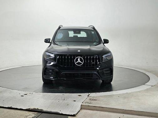 2025 Mercedes-Benz AMG GLB 35 Base