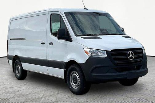 Arctic White 2026 Mercedes-Benz Sprinter 2500 Standard Roof
