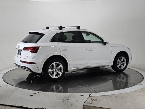 2024 Audi Q5 40 Premium
