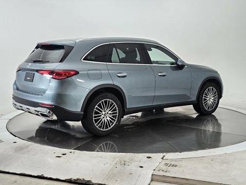 2025 Mercedes-Benz GLC 300 Base 4MATIC