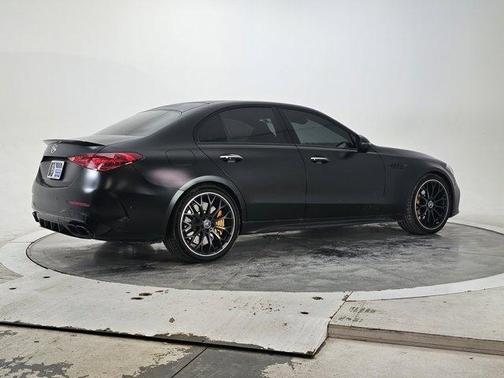 2025 Mercedes-Benz AMG C 63 S E Performance