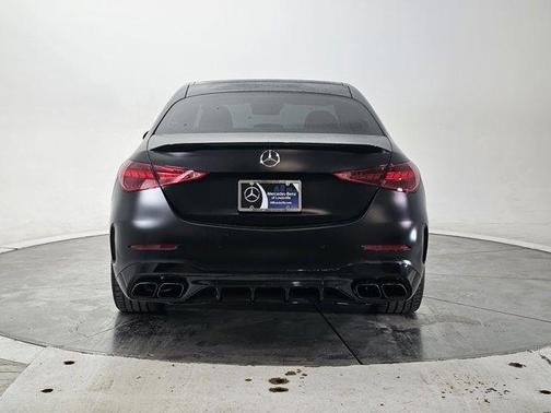 2025 Mercedes-Benz AMG C 63 S E Performance