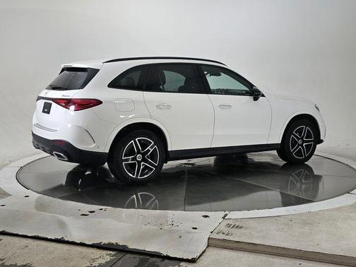 2025 Mercedes-Benz GLC 300 Base 4MATIC