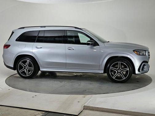 2024 Mercedes-Benz GLS 450 4MATIC