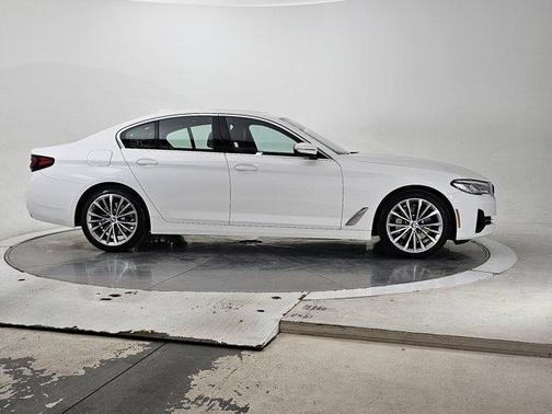 2023 BMW 530 i xDrive