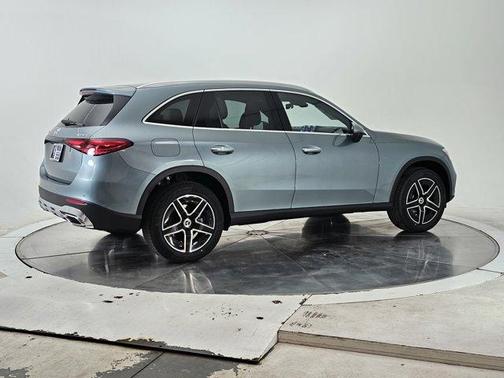 2026 Mercedes-Benz GLC 300 Base 4MATIC