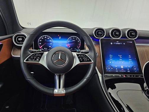 2023 Mercedes-Benz GLC 300 Base 4MATIC