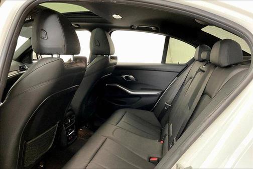 Alpine White 2020 BMW 330 i xDrive