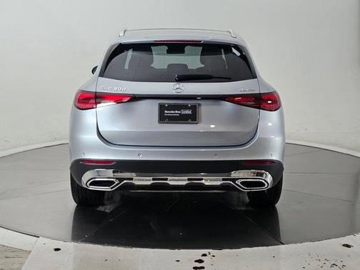 2025 Mercedes-Benz GLC 300 Base 4MATIC