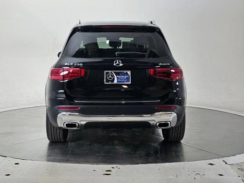 2026 Mercedes-Benz GLB 250 Base 4MATIC