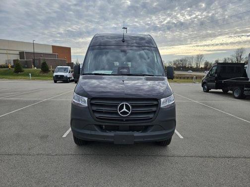 2025 Mercedes-Benz Sprinter 2500 High Roof