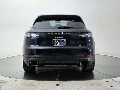 2021 Porsche Cayenne Base