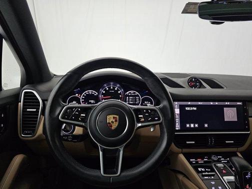 2021 Porsche Cayenne Base