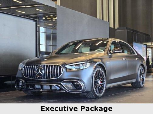 2024 Mercedes-Benz AMG S 63 E Base
