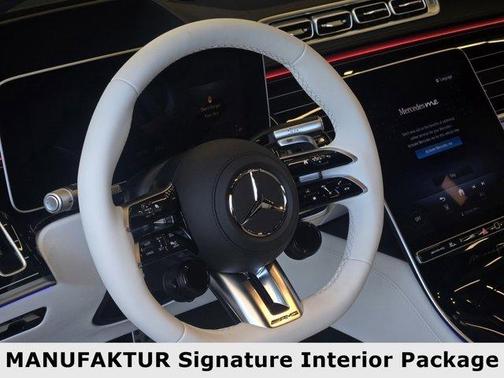 2024 Mercedes-Benz AMG S 63 E Base