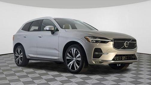 2022 Volvo XC60 B6 Inscription