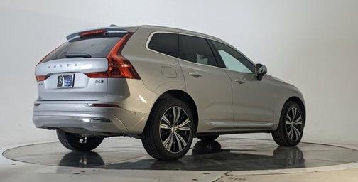 2022 Volvo XC60 B6 Inscription