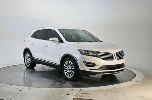 2015 Lincoln MKC Base