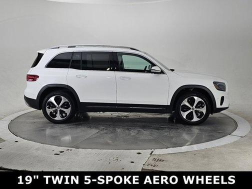 2025 Mercedes-Benz GLB 250 Base 4MATIC