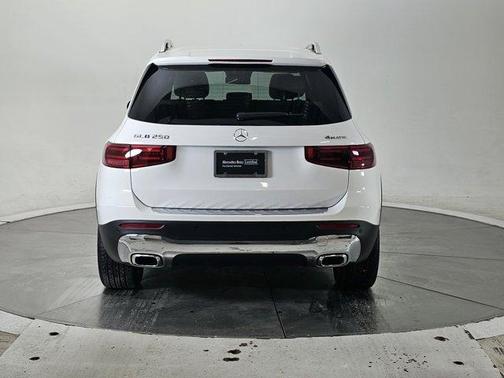 2025 Mercedes-Benz GLB 250 Base 4MATIC