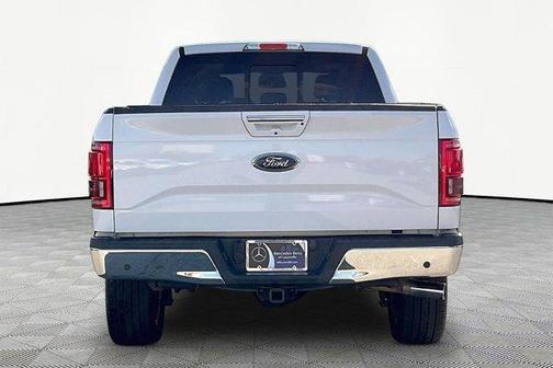 Oxford White 2015 Ford F-150 Lariat