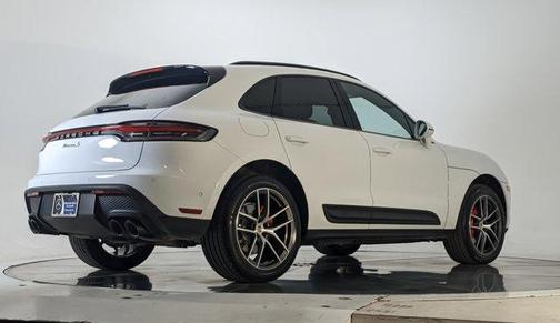 2022 Porsche Macan S
